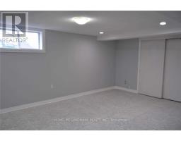 Bsmnt - 190 Barrie Street, Bradford West Gwillimbury, ON L3Z1R6 Photo 7