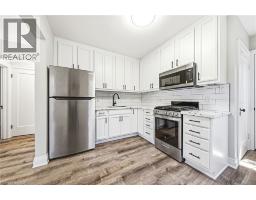 Kitchen - 203 West 2nd Street, Hamilton, ON L9C3G2 Photo 8