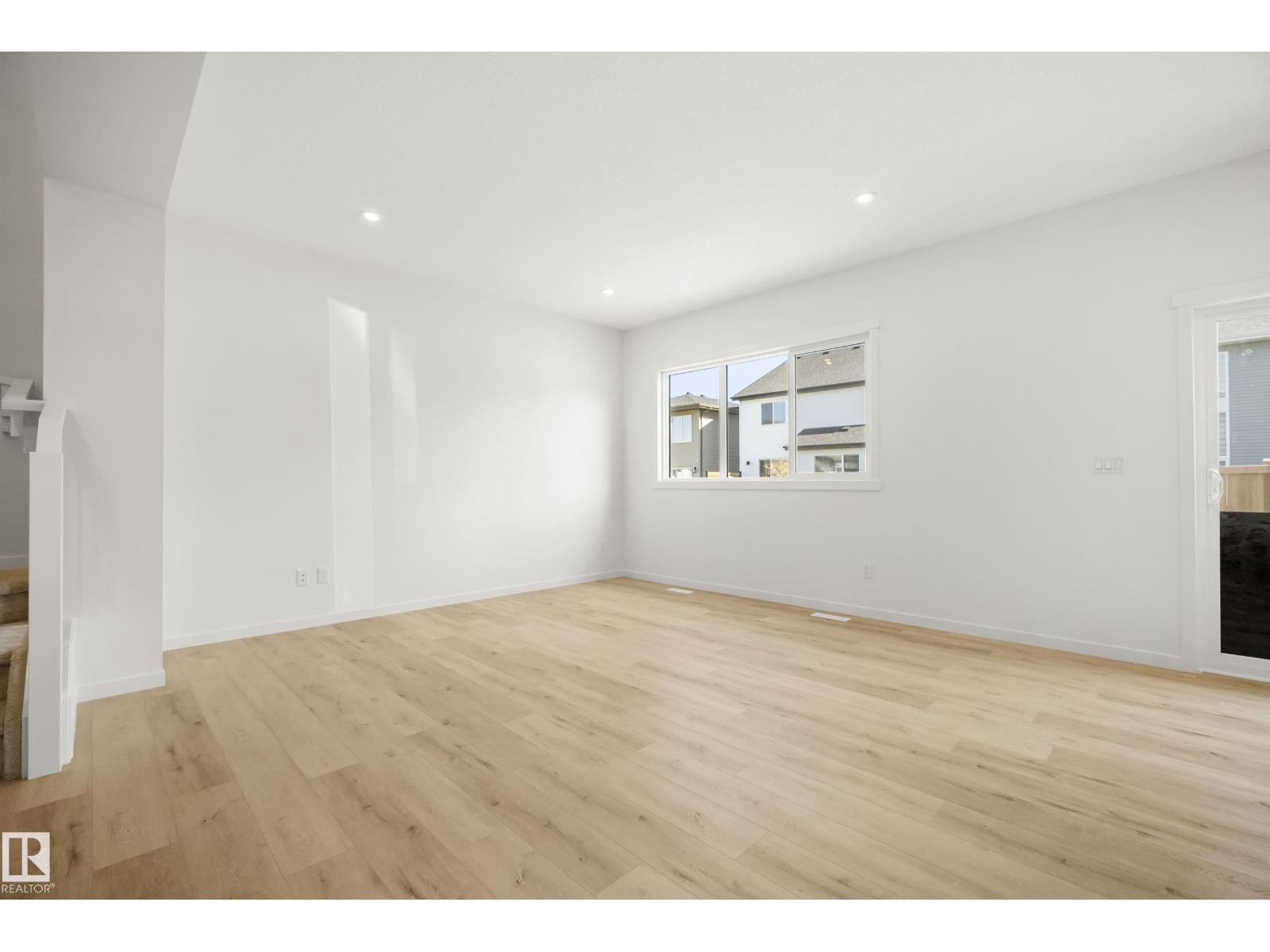 2415 206 ST NW - Image 13
