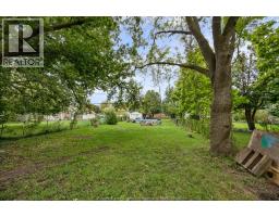 170 Fort, Amherstburg, ON N9V1B8 Photo 22