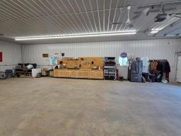 234 Churchill Avenue, Pilot Mound, MB R0G1P0 Photo 33