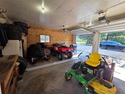 234 Churchill Avenue, Pilot Mound, MB R0G1P0 Photo 31