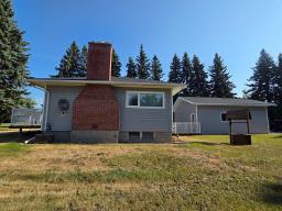 234 Churchill Avenue, Pilot Mound, MB R0G1P0 Photo 35