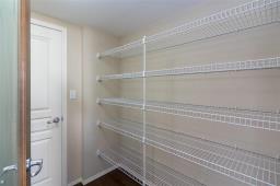 4pc Bathroom - 34 Lakebourne Drive, Winnipeg, MB R2P1K9 Photo 14