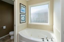34 Lakebourne Drive, Winnipeg, MB R2P1K9 Photo 22