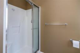 34 Lakebourne Drive, Winnipeg, MB R2P1K9 Photo 23