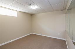34 Lakebourne Drive, Winnipeg, MB R2P1K9 Photo 33