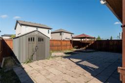 34 Lakebourne Drive, Winnipeg, MB R2P1K9 Photo 39