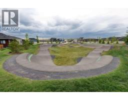 351 Baywater Common Sw, Airdrie, AB T4B0A7 Photo 32