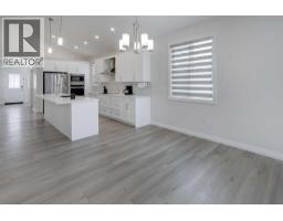 Living room - 351 Baywater Common Sw, Airdrie, AB T4B0A7 Photo 7