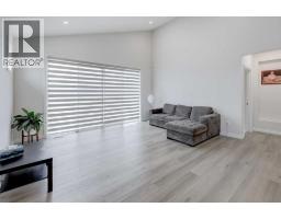 Office - 351 Baywater Common Sw, Airdrie, AB T4B0A7 Photo 8