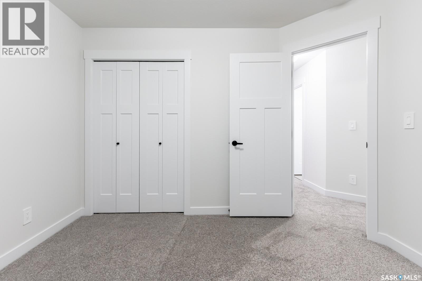 275 Doran WAY - 4