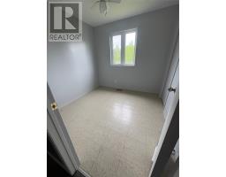 35 Badger Drive thumbnail 13
