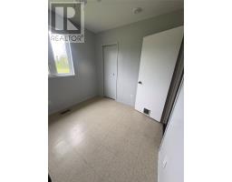 35 Badger Drive thumbnail 12
