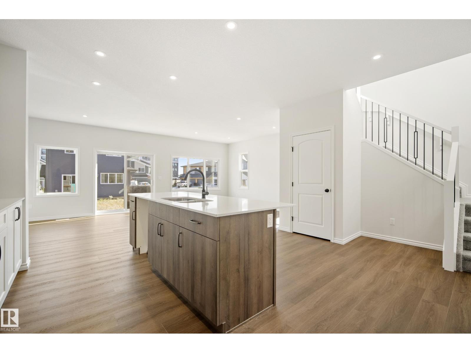 2411 206 ST NW - 12