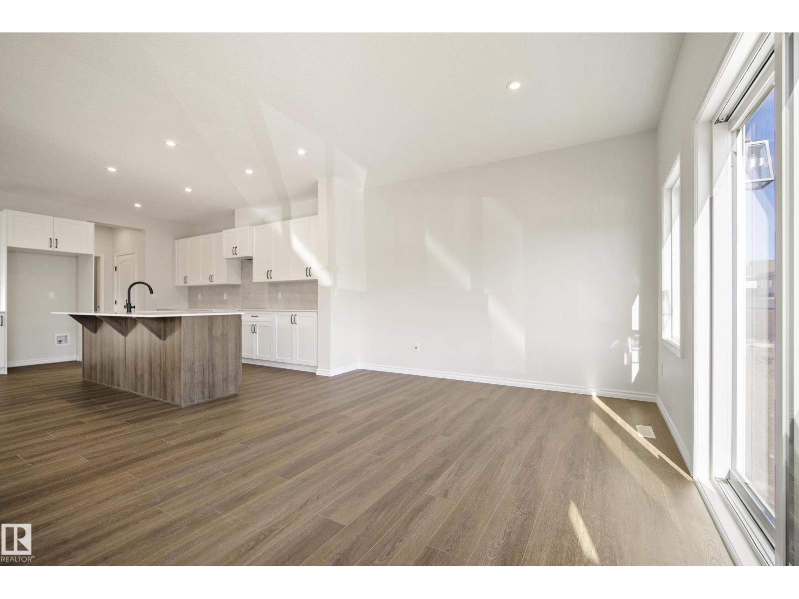 2411 206 ST NW - Image 17