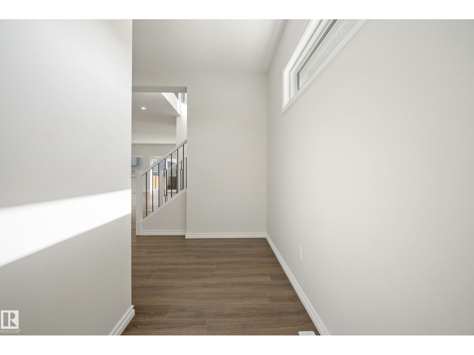 2411 206 ST NW - 3