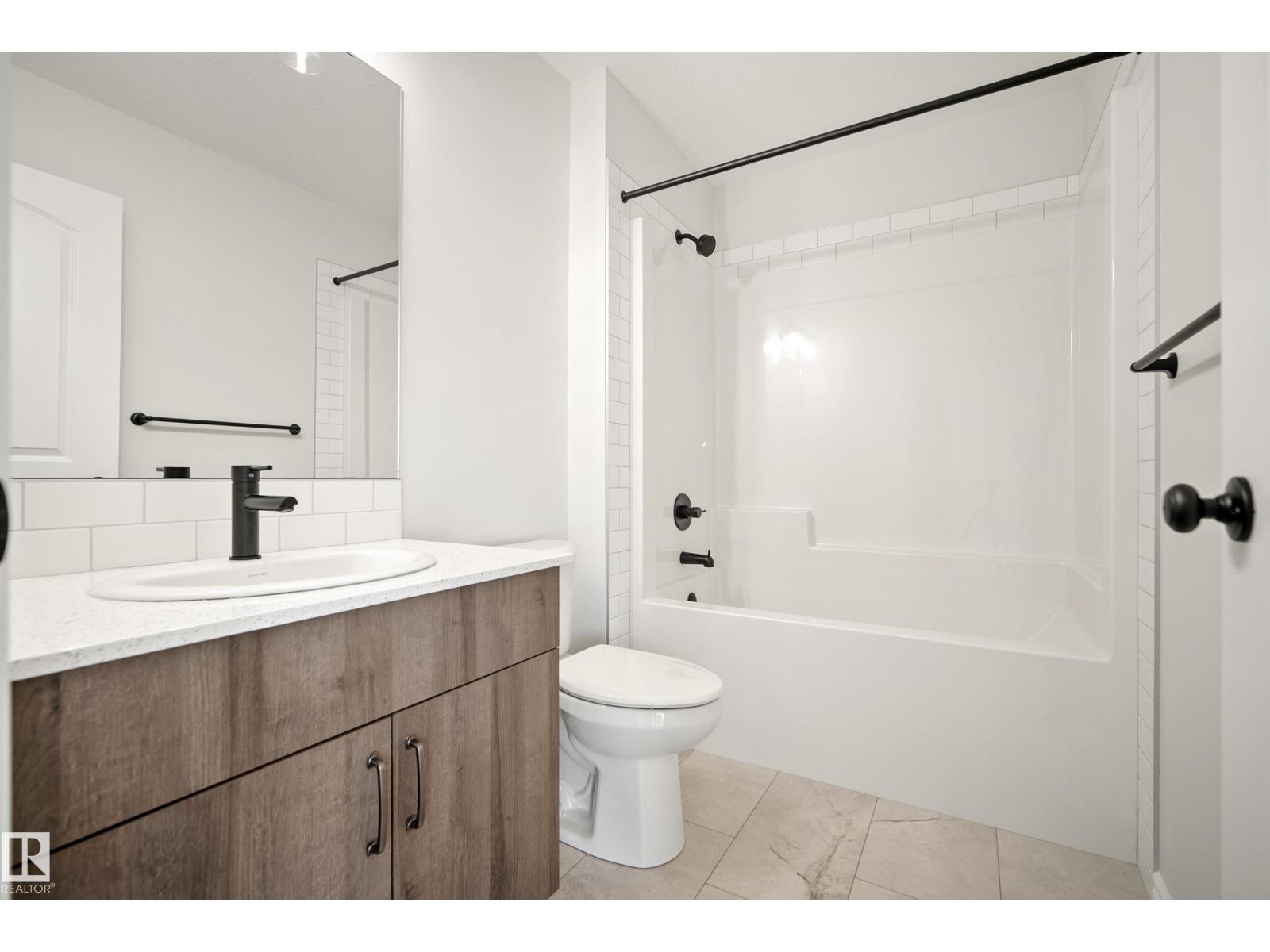 2411 206 ST NW - Image 32