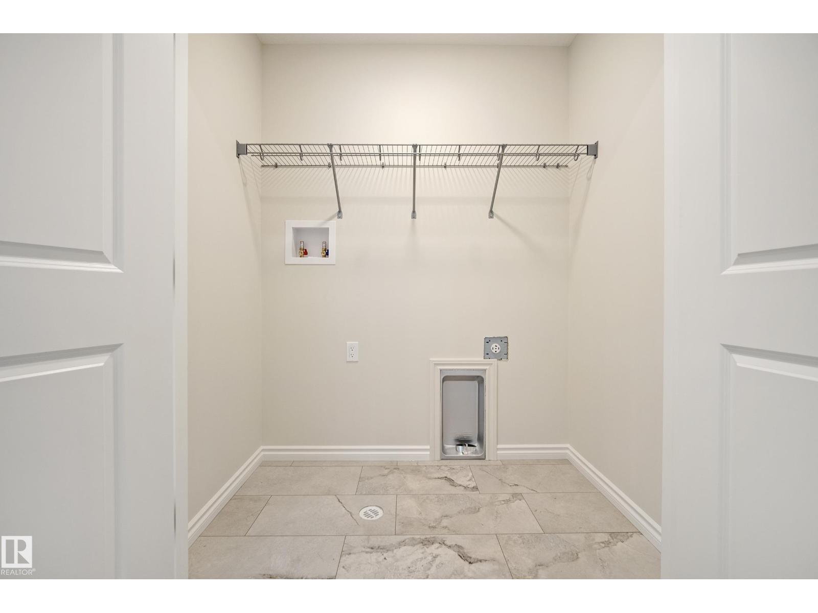 2411 206 ST NW - Image 33