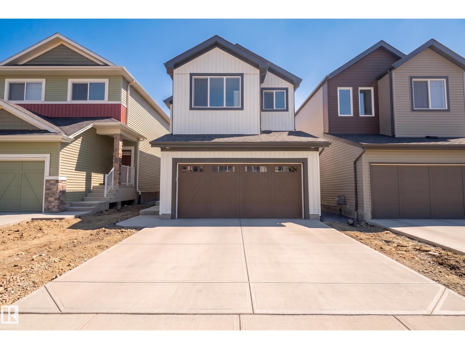 20739 24 AV NW - 2