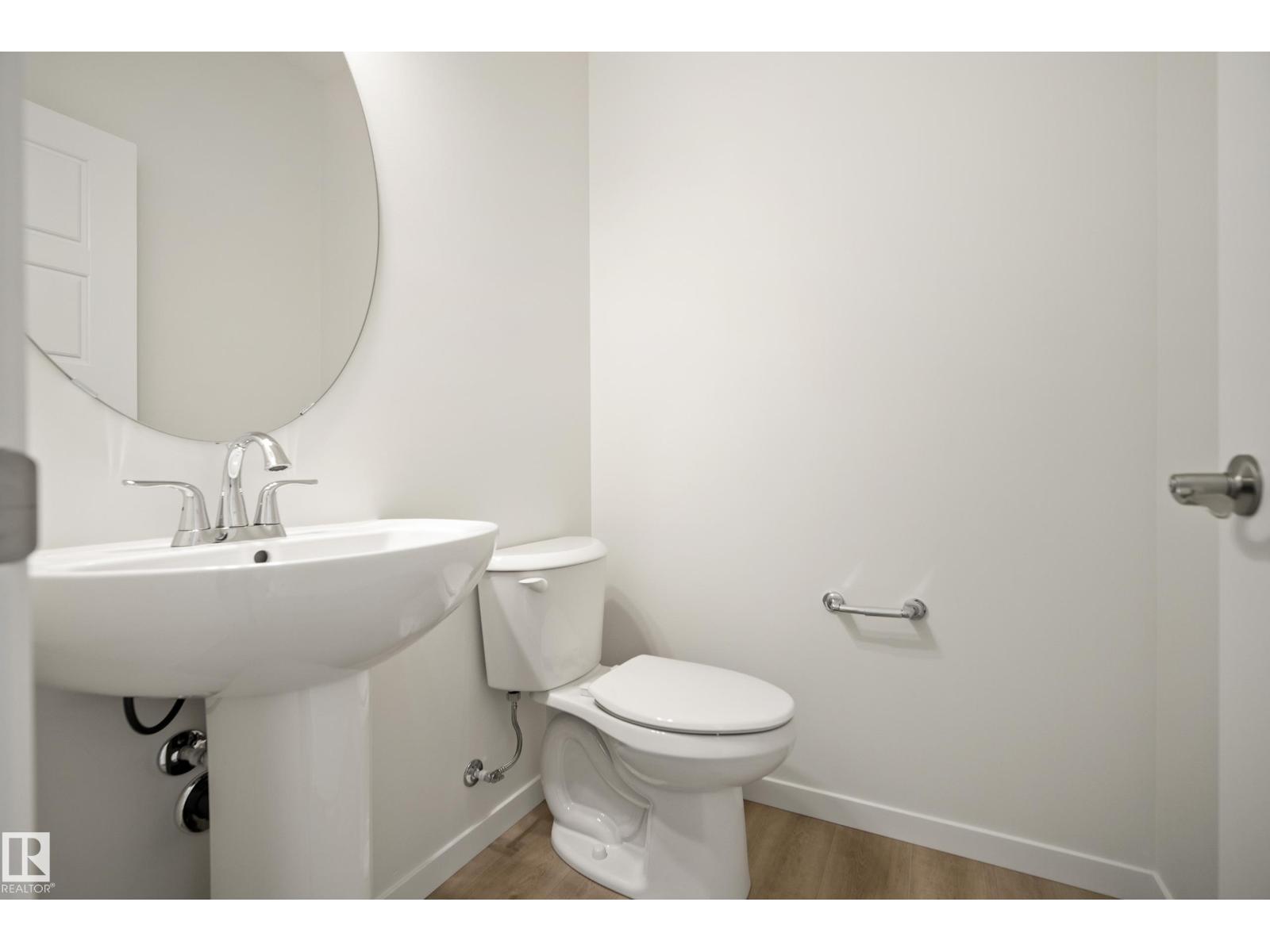 20739 24 AV NW - 5