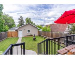Bedroom 6 - 10623 75 Av Nw, Edmonton, AB T6E1J6 Photo 10