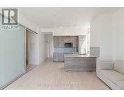 203 - 181 Bedford Road, Toronto, ON M5R0C2 Photo 7
