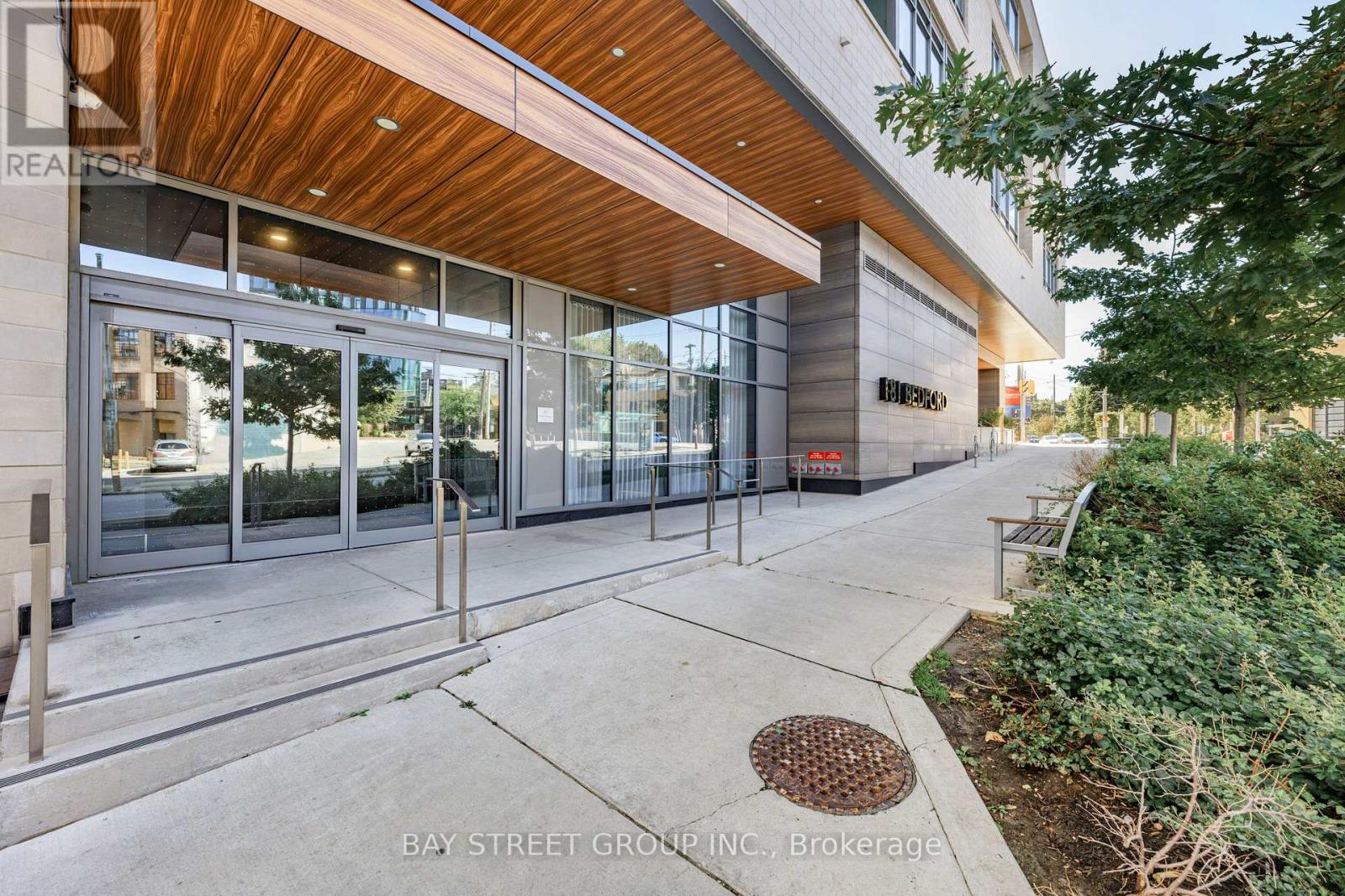 #203 181 BEDFORD ROAD - Image 32