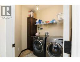 259 Gateway Manor S, Lethbridge, AB T1K5S1 Photo 22