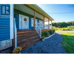 411 Falmouth Dyke Road Road, Falmouth, NS B0P1P0 Photo 31