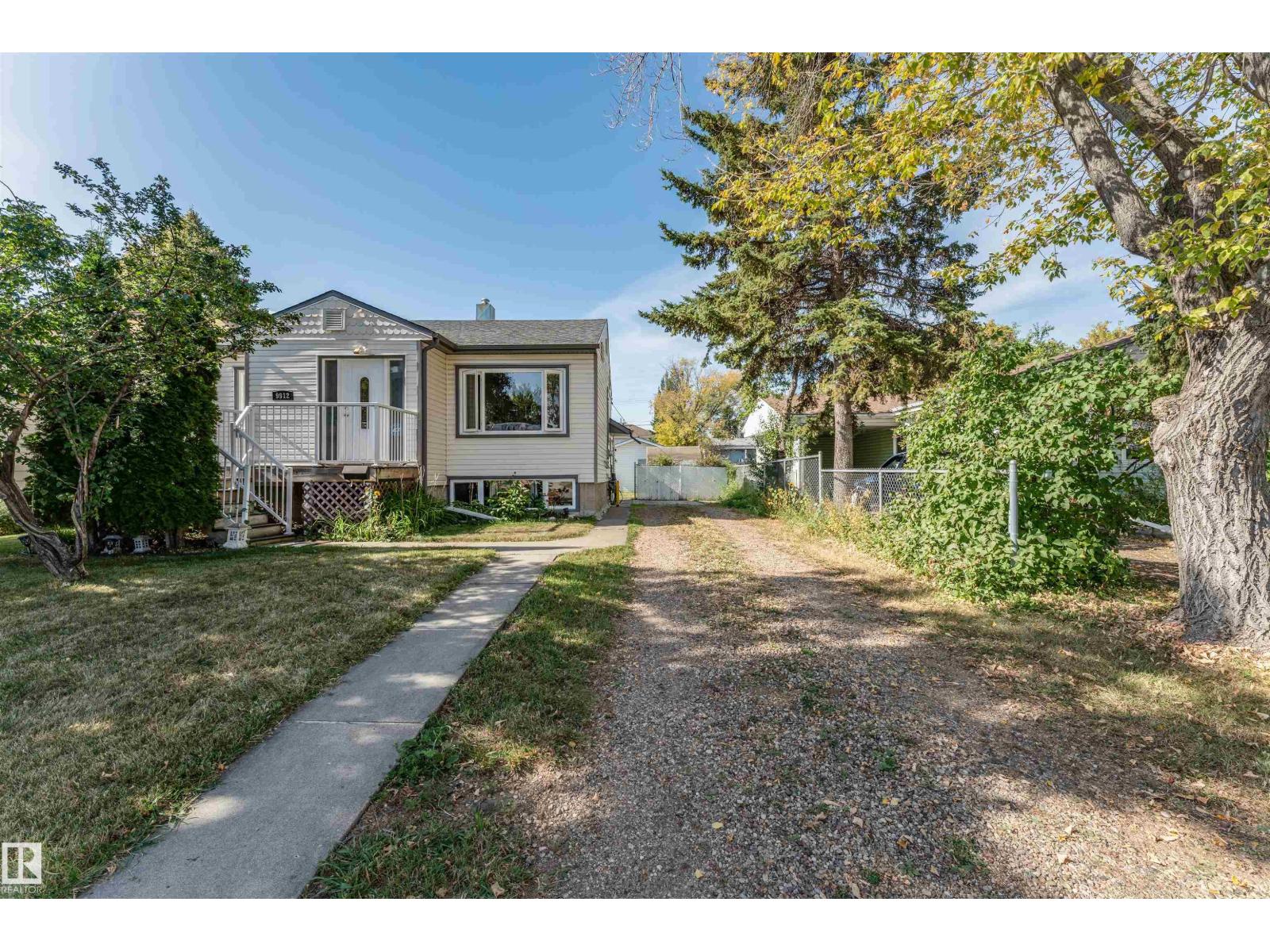 9912 154 ST NW NW, Edmonton 5