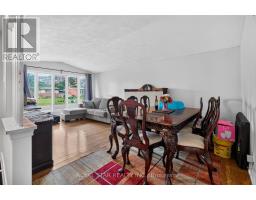 Top Floor - 1016 Connery Avenue, Ottawa, ON K1G2P1 Photo 9