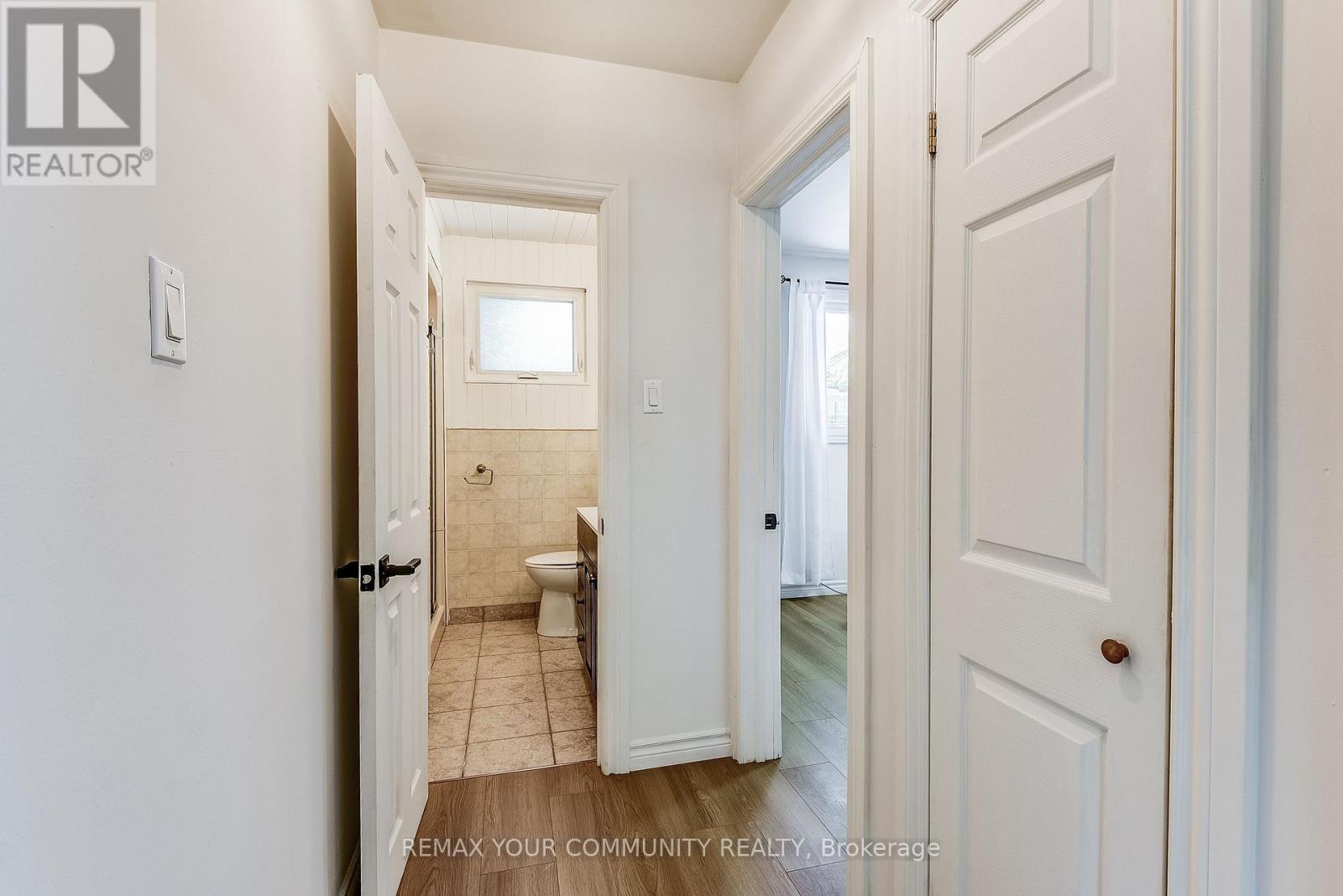 53 GLORY CRESCENT - 14
