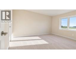 Living room - 140 Forestwalk Street, Kitchener, ON N2R0S9 Photo 9
