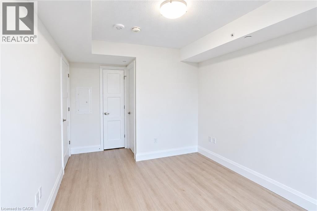 93 ARTHUR Street S Unit# 1008, Guelph — photo 12