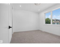 9615 99a St Nw, Edmonton, AB T6E3W9 Photo 38