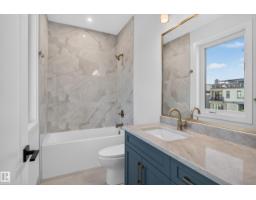 9615 99a St Nw, Edmonton, AB T6E3W9 Photo 42