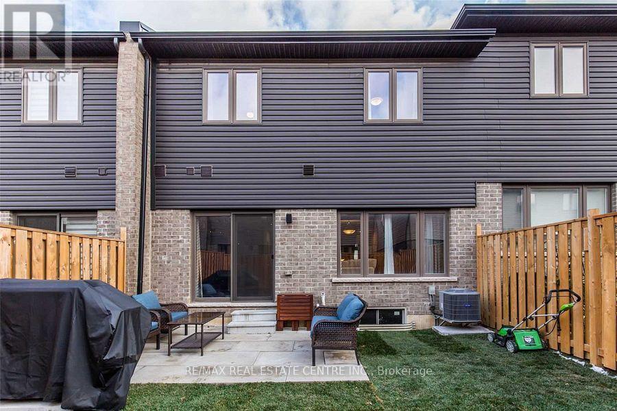 101 GREENWICH AVENUE, Hamilton (Stoney Creek Mountain) — photo 12