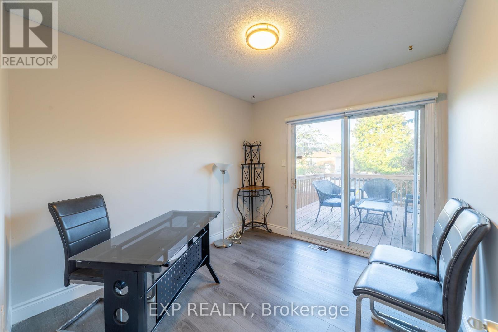 137 NICKOLAS CRESCENT, Cambridge — photo 12