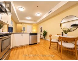 204 - 728 Sheppard Avenue W, Toronto, ON M3H2S8 Photo 13