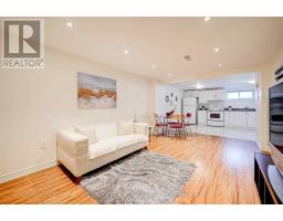 466 Paliser Crescent S, Richmond Hill, ON L4C1S4 Photo 24
