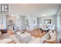 466 Paliser Crescent S, Richmond Hill, ON L4C1S4 Photo 8