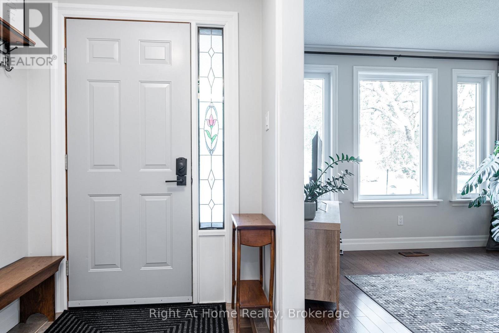 117 PLEASANT DRIVE, Stratford — photo 4