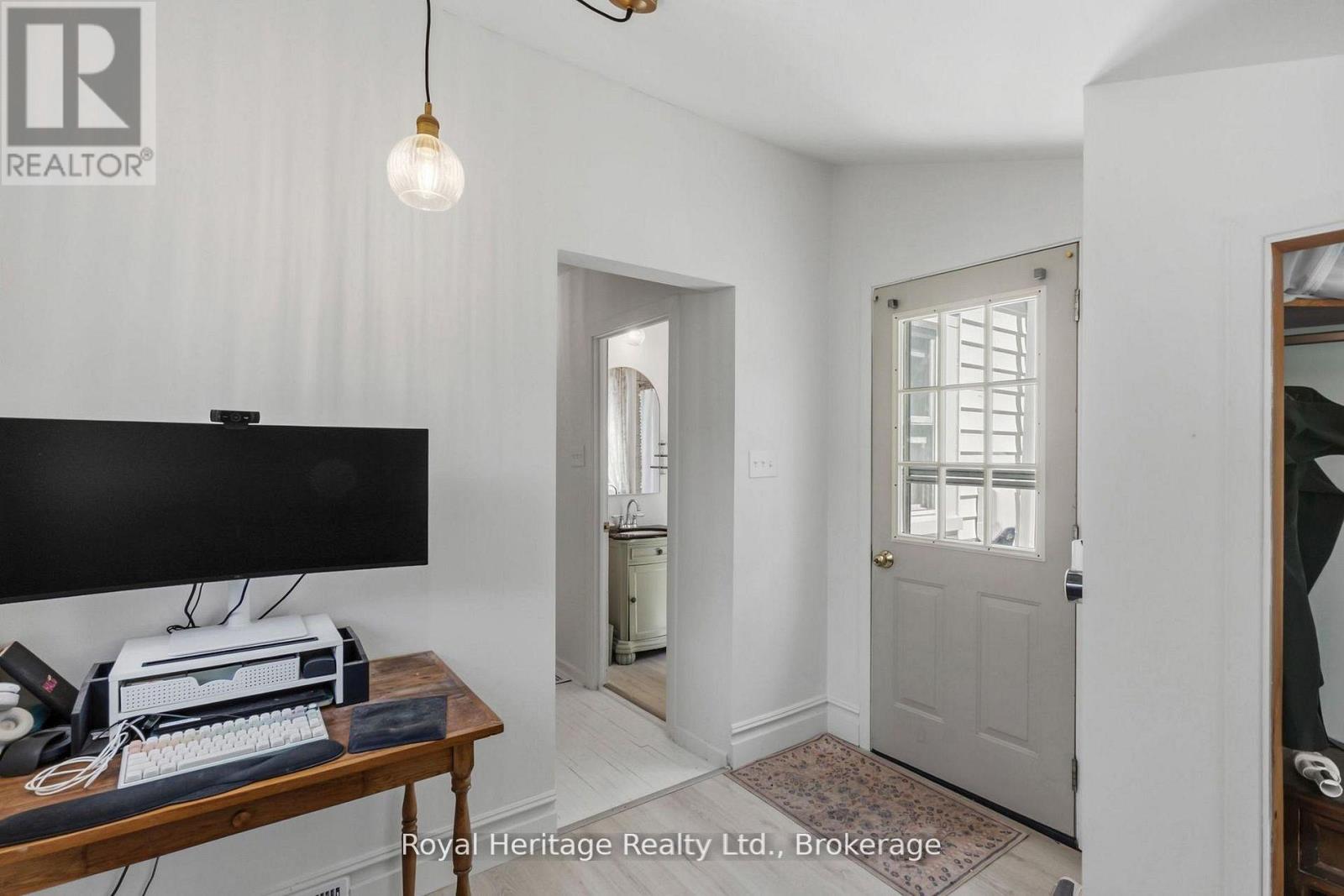 31 CAROLINE STREET - Image 20