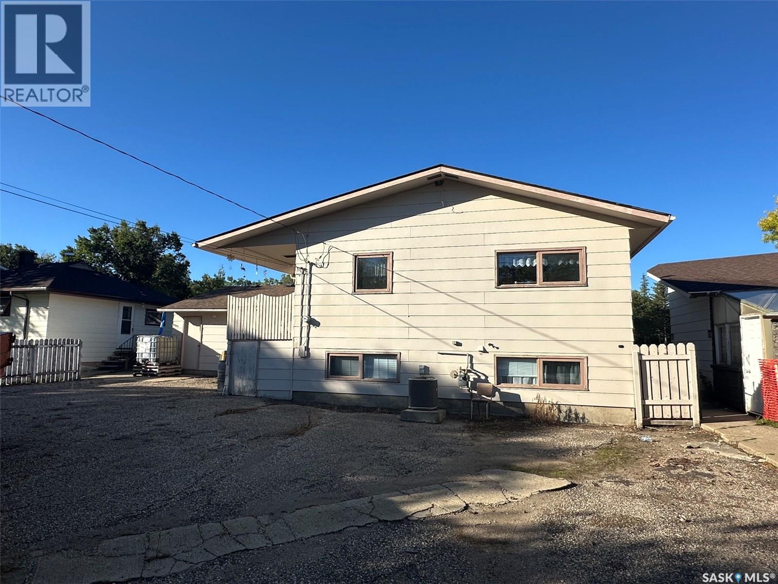 105 EMPIRE ROAD, Assiniboia — photo 27