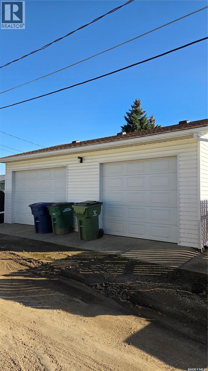 1546 Hochelaga STREET W, Moose Jaw — photo 29
