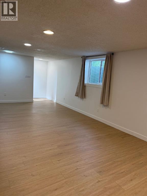 471 78 Avenue NE - photo 25