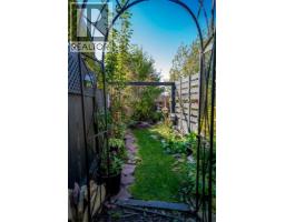Bonus Room - 460 Sunset Link, Crossfield, AB T0M0S0 Photo 7