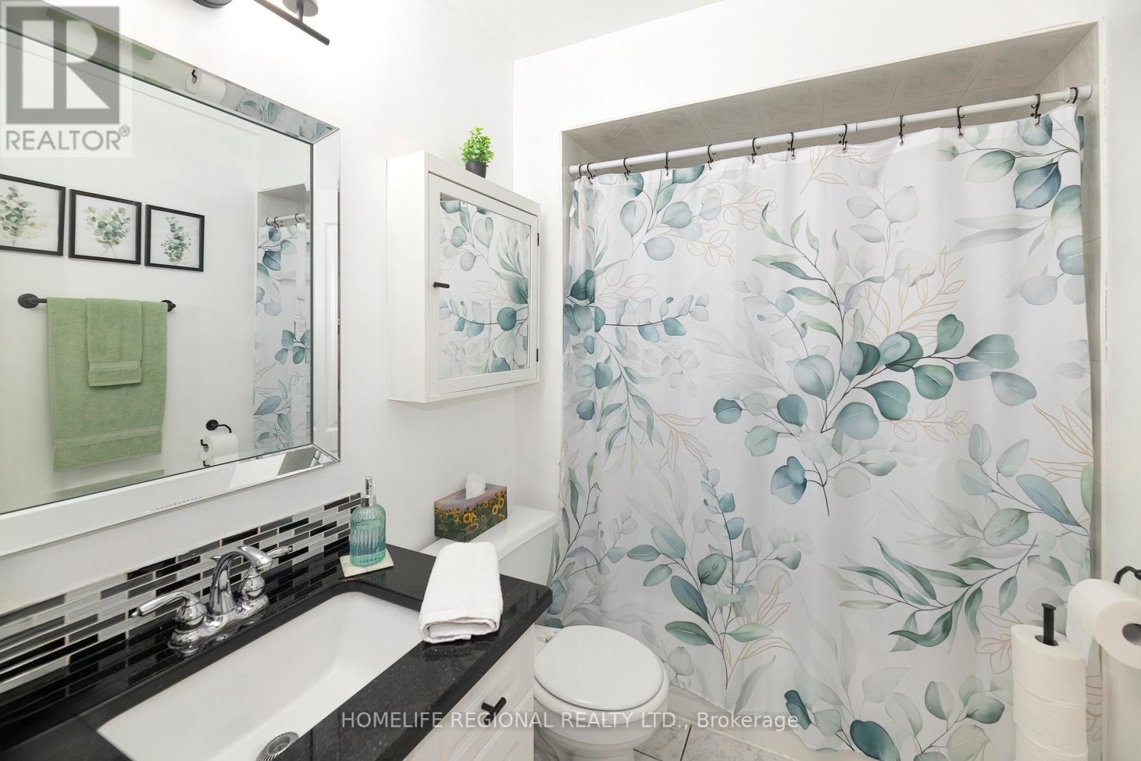 40 ARNOLD CRESCENT - 19