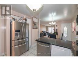 40 Arnold Crescent, Whitby, ON L1M1H9 Photo 12